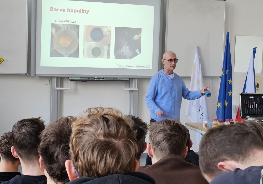 Technické poradenství a školení